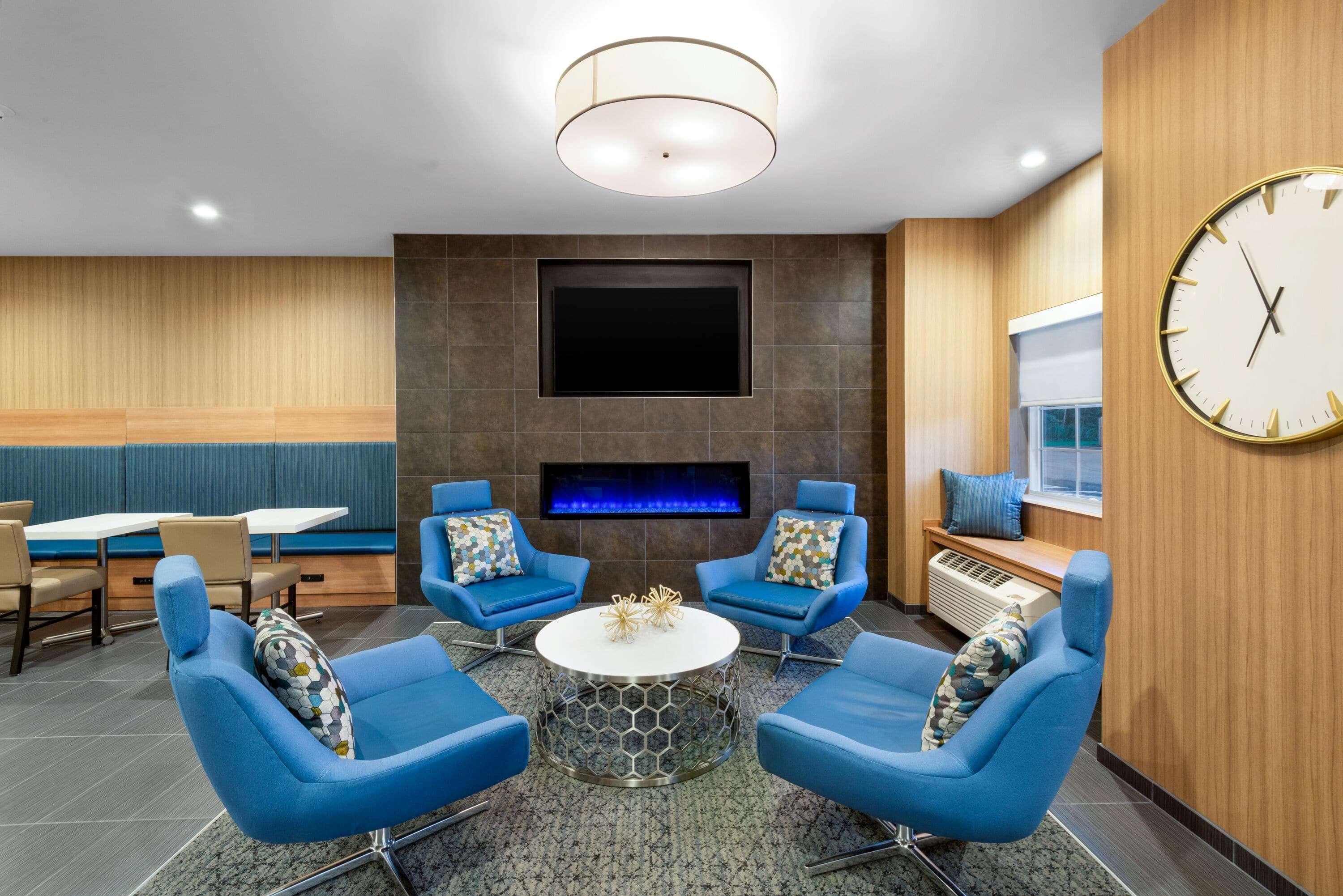 Microtel Inn & Suites By Wyndham Farmington Luaran gambar